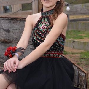 Stunning Sherri Hill beaded 2 piece